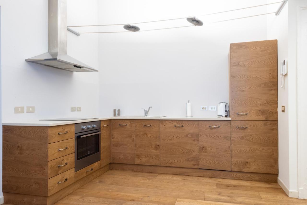 Porta Venezia Elegant Penthouse With Terrace Appartamento